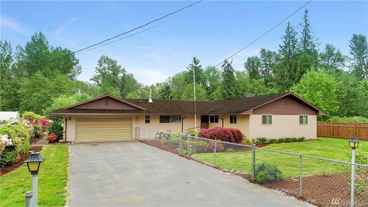 11709 Waller Rd - Photo 1