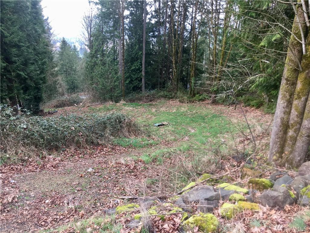 136 Sunset View Dr - Photo 1