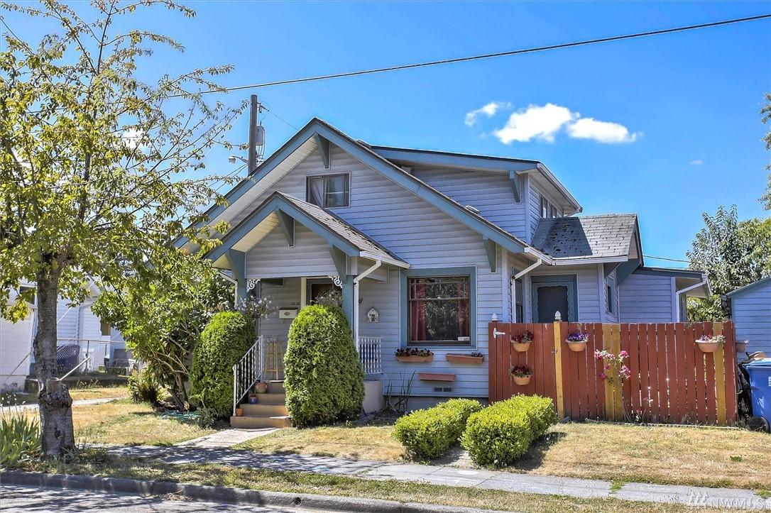 6108 J St - Photo 1