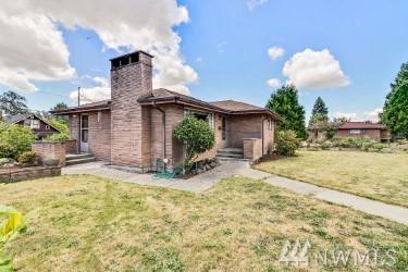 1755 Columbian Wy - Photo 1