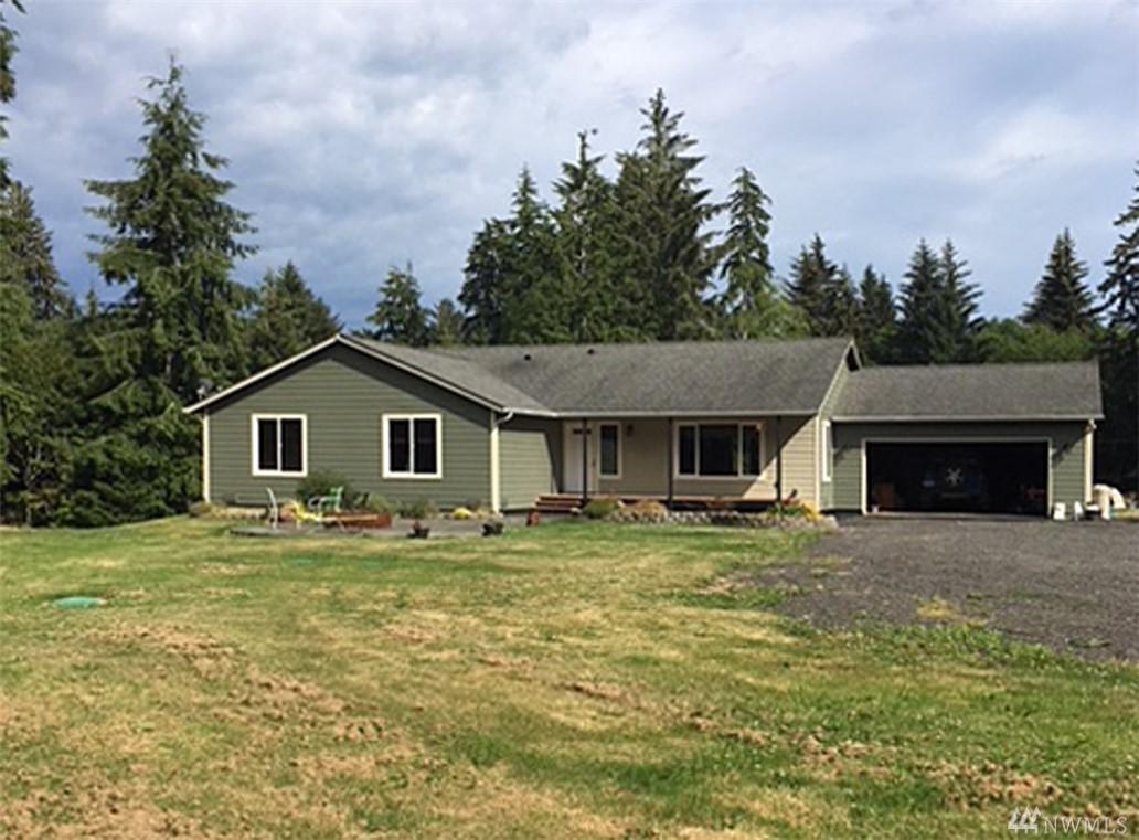 153 Rainbow Ave - Photo 1