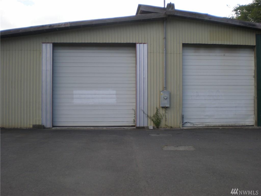 510 Adams St - Photo 1