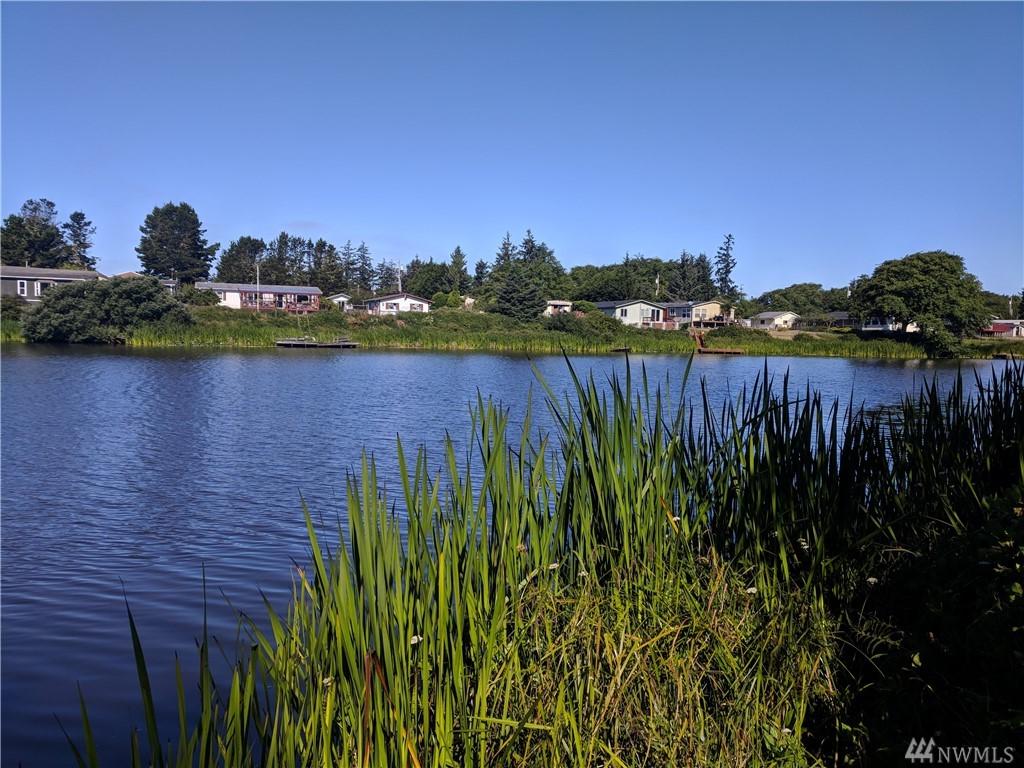 770 Cardinal Ave - Photo 1