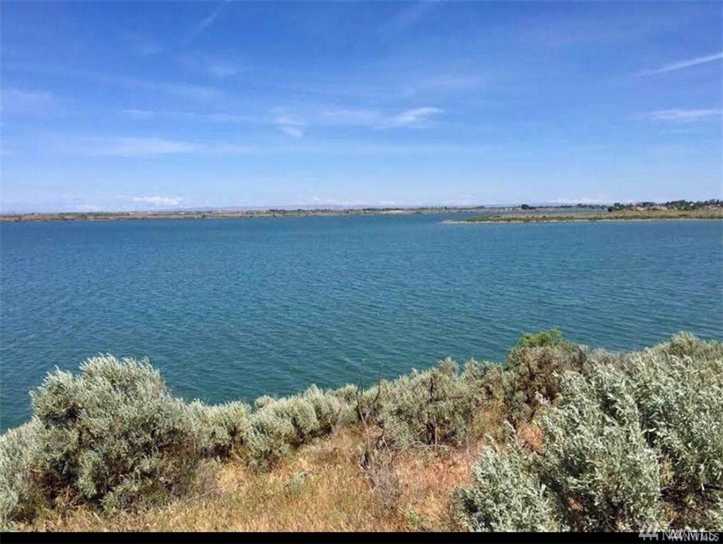 7425 Dune Lake Rd - Photo 1