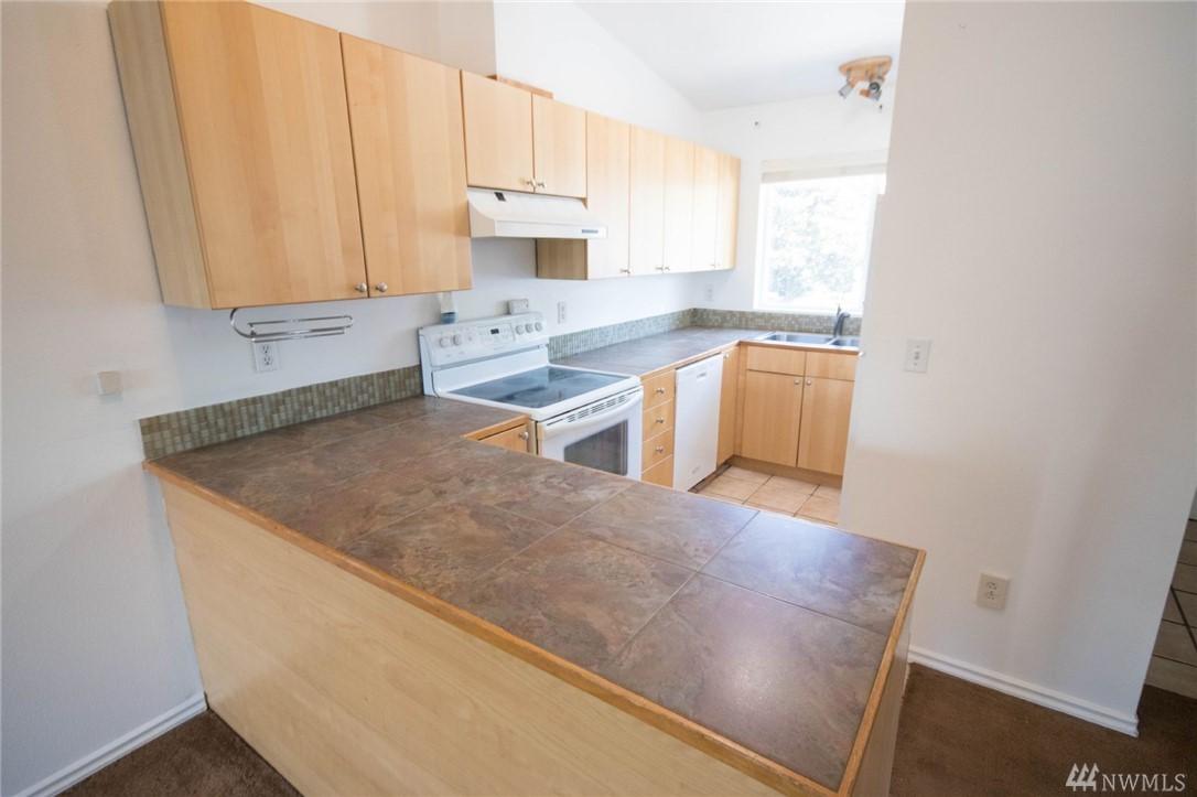 1101 37th St - Photo 1