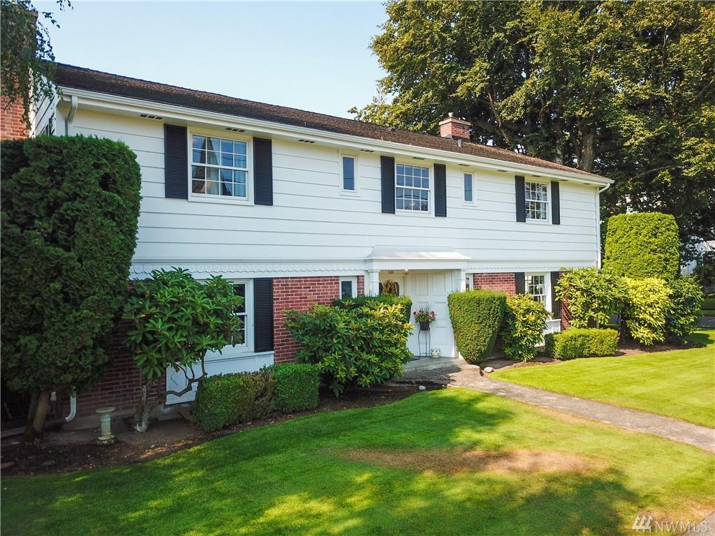 1532 Griffin Ave - Photo 1