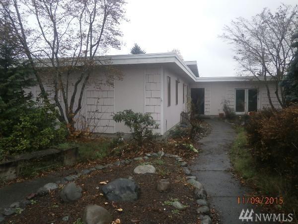 474 Hemlock St - Photo 1