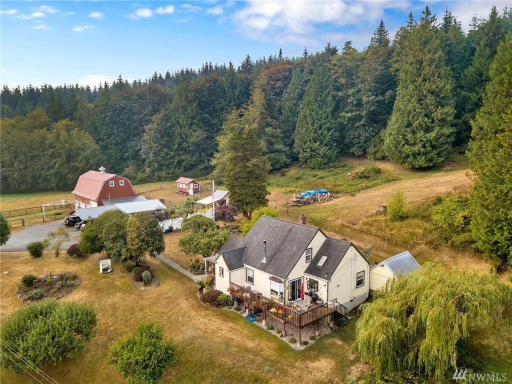 1831 Lake Louise Rd - Photo 1
