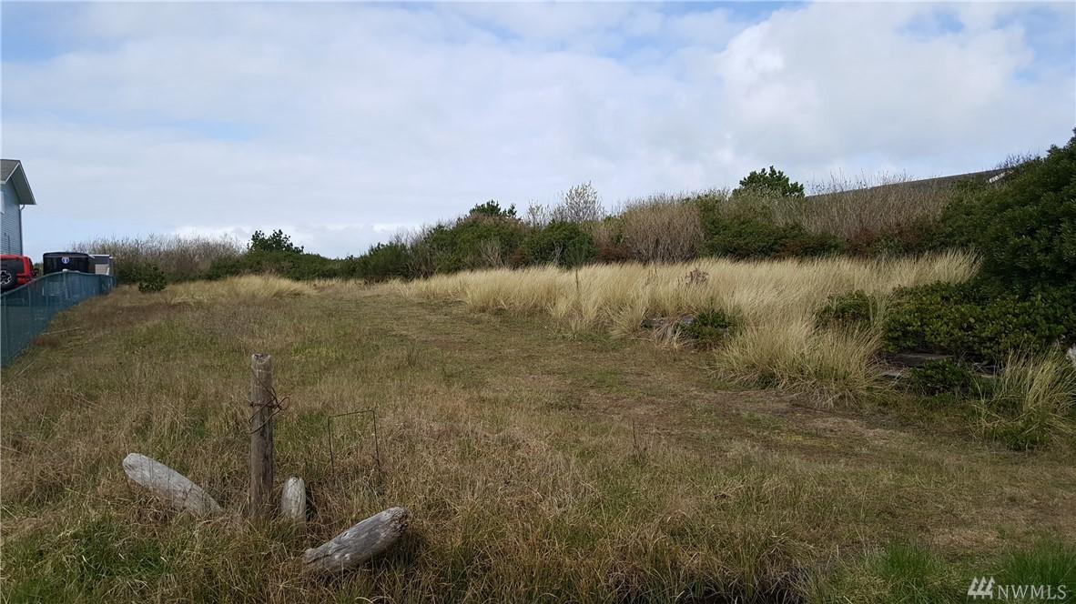 543 Sand Dune Ave - Photo 1