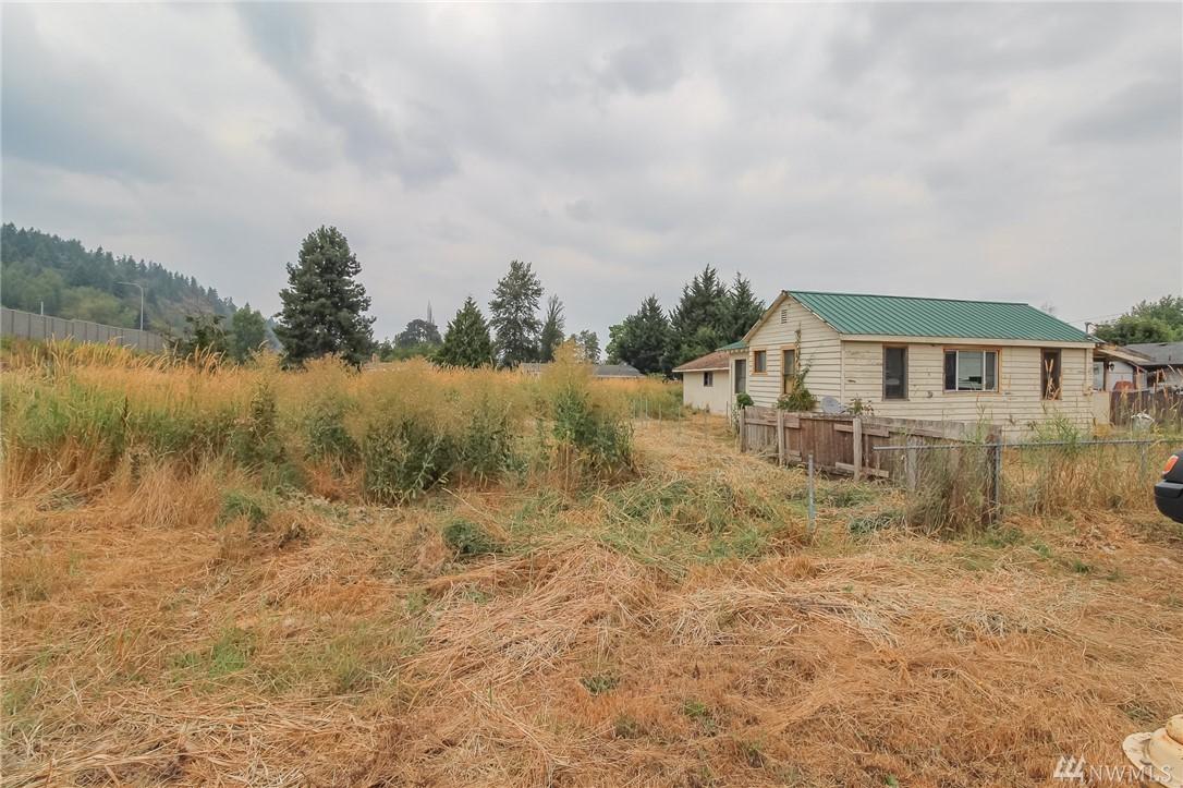 37 5th Ave - Photo 1