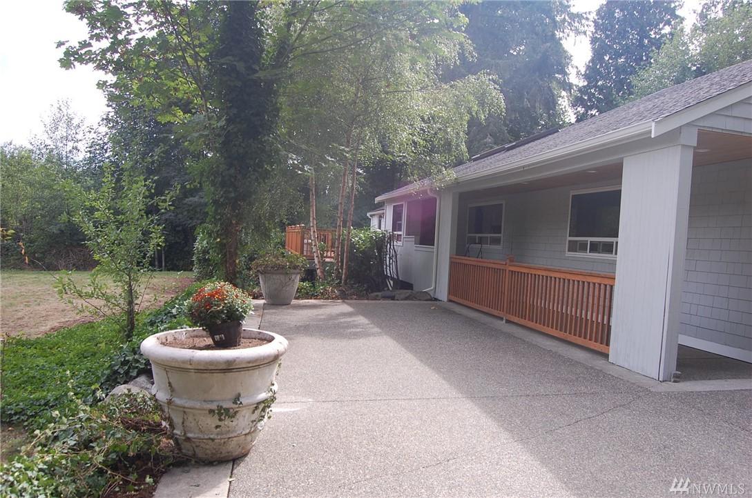 3211 140th Ave - Photo 1