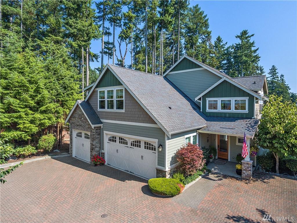 3217 Emerald Lane - Photo 1