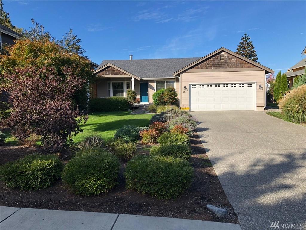 152 Peterson St - Photo 1