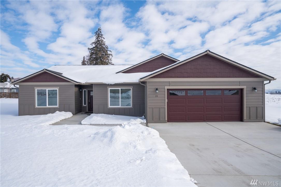 35 Starlight Ave - Photo 1