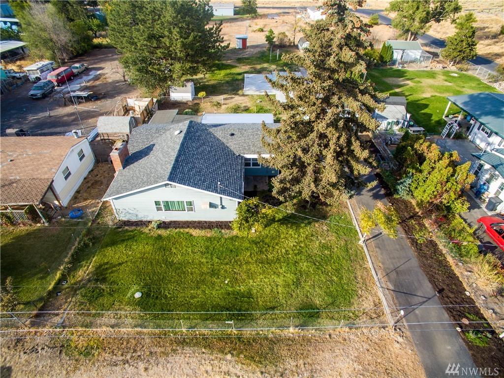 8362 Terminal St - Photo 1