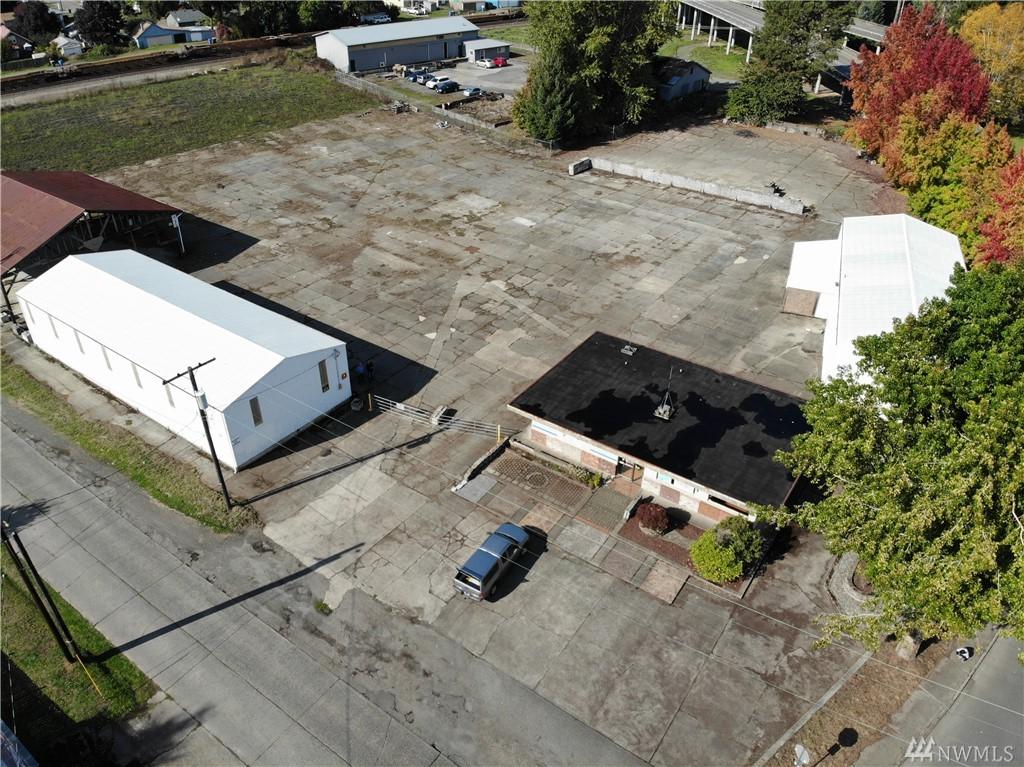 305 Summa St - Photo 1