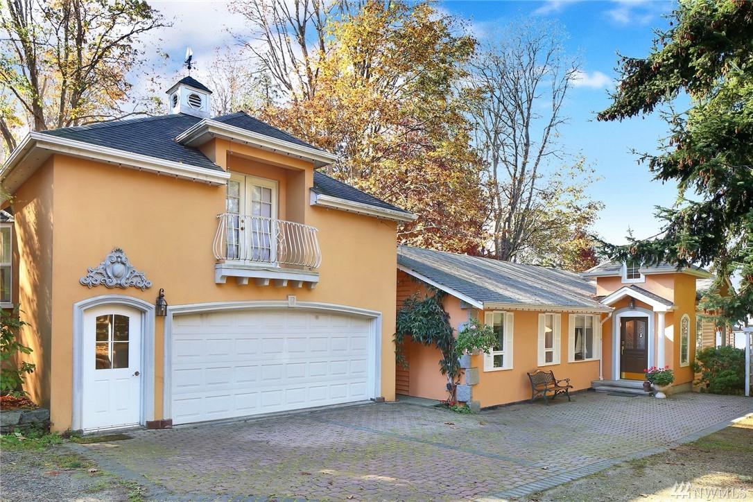 8621 Semiahmoo Dr - Photo 1