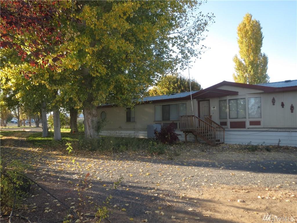 19305 Division Rd - Photo 1