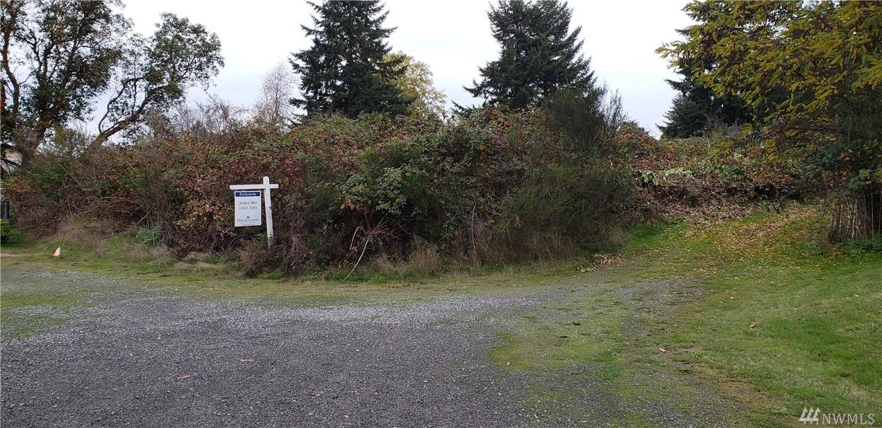 6021 56th Ave - Photo 1