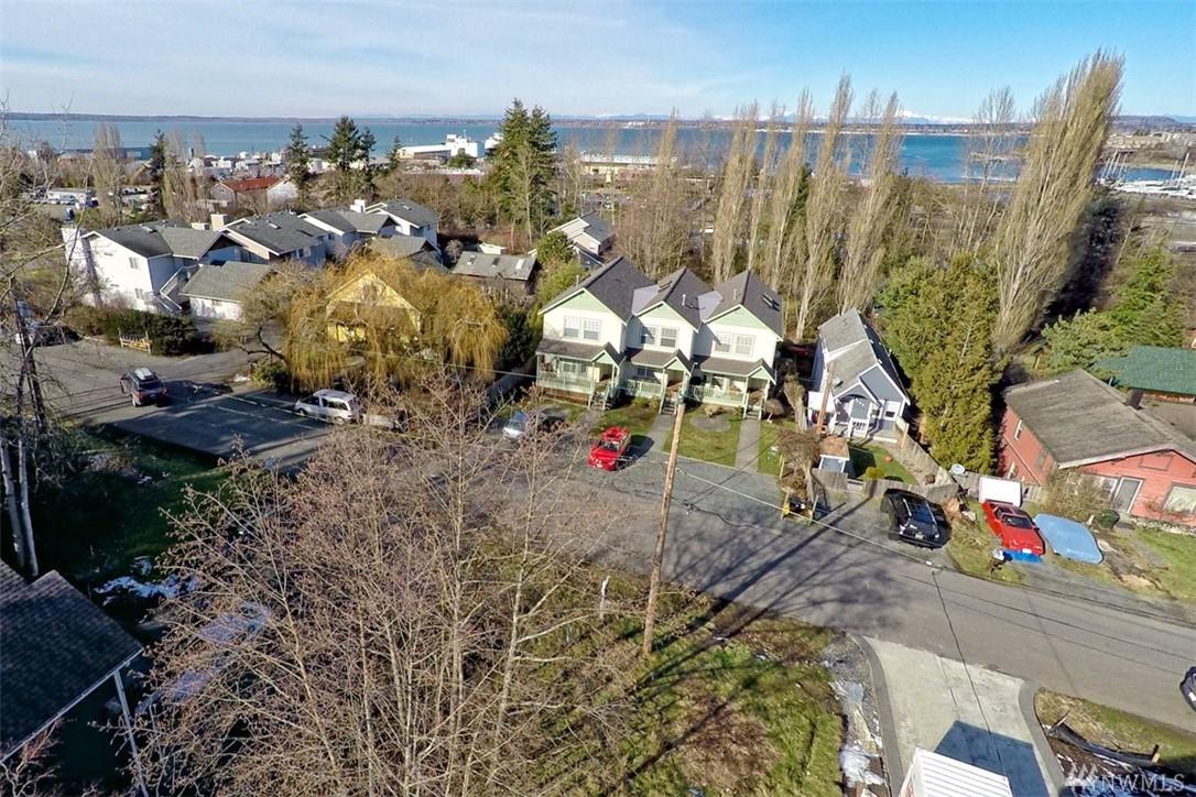 4-XX Donovan Ave - Photo 1
