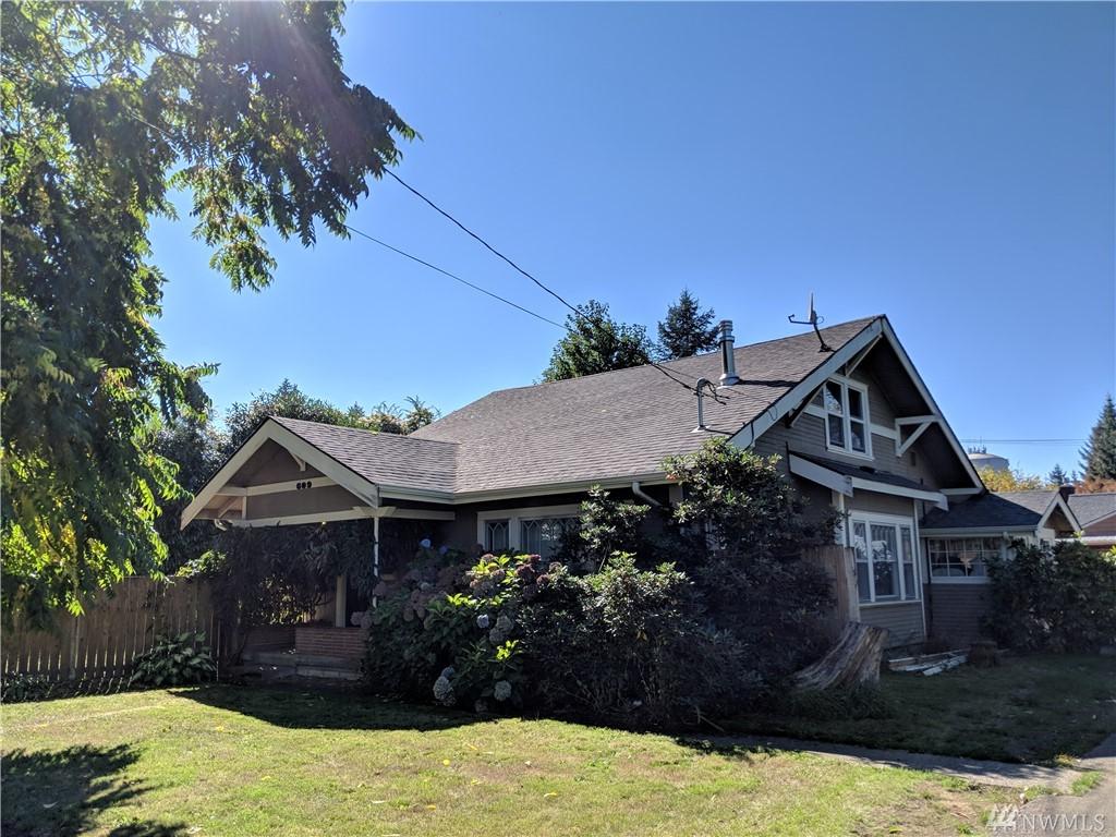 609 Wilson St - Photo 1