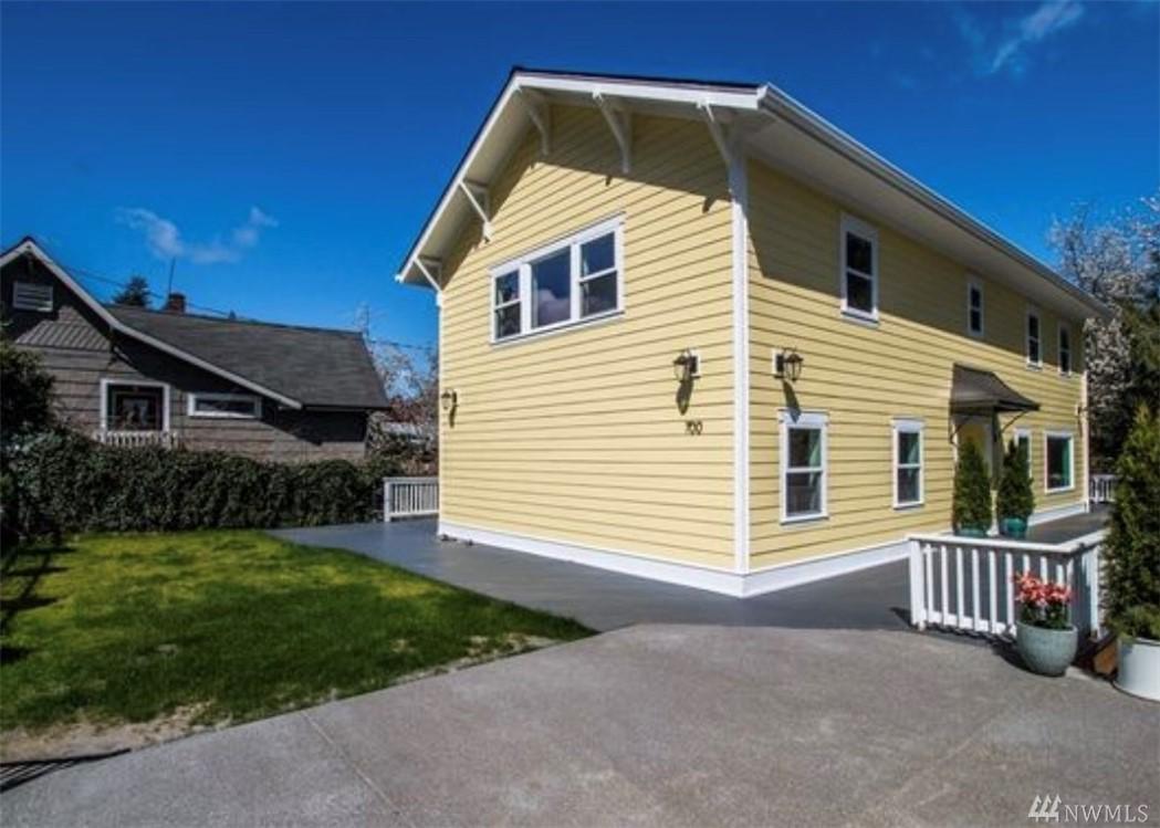 700 Turner Ave - Photo 1