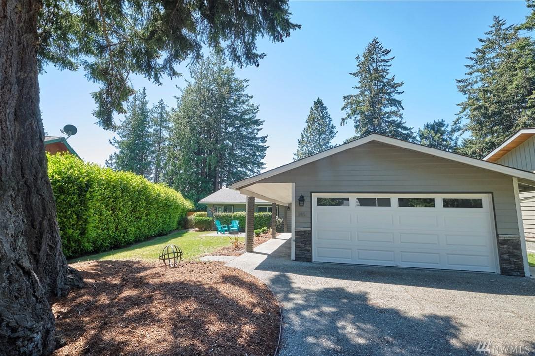 146 Sunset Place - Photo 1