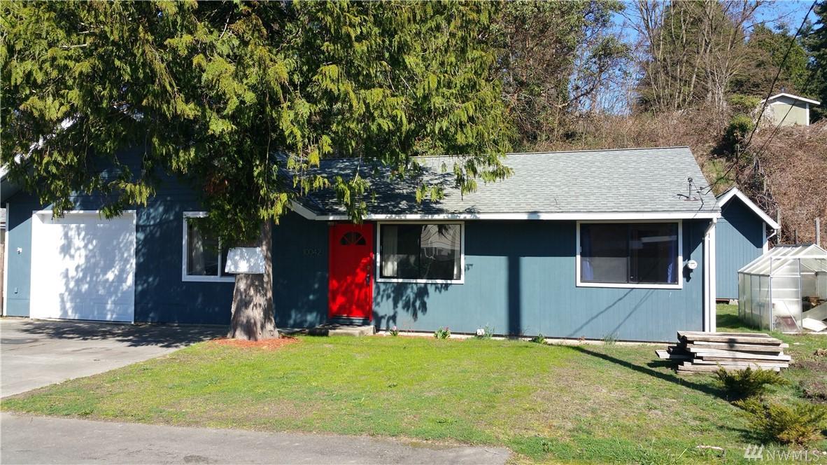 10042 26th Ave - Photo 1