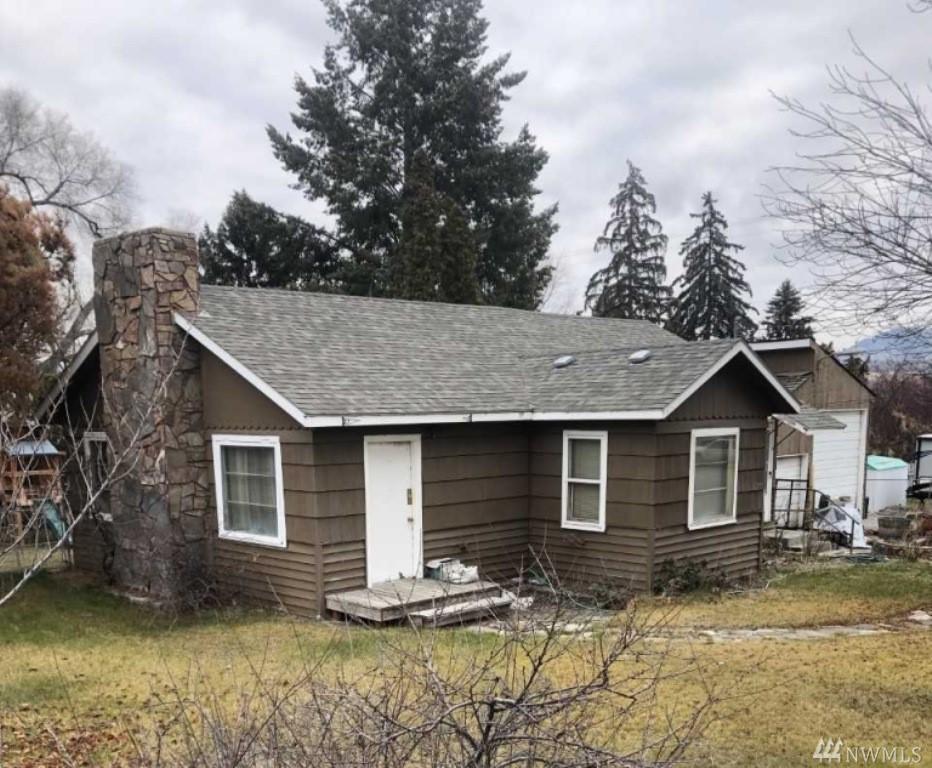 223 Cherry Ave West - Photo 1