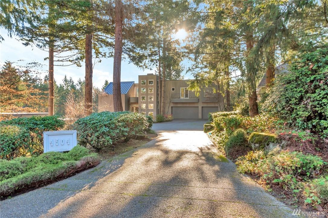 4504 Foxglove Dr - Photo 1