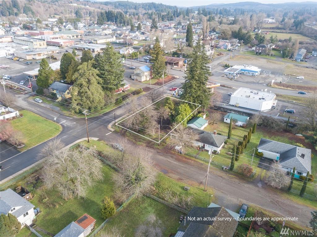 311 Eaton - Photo 1
