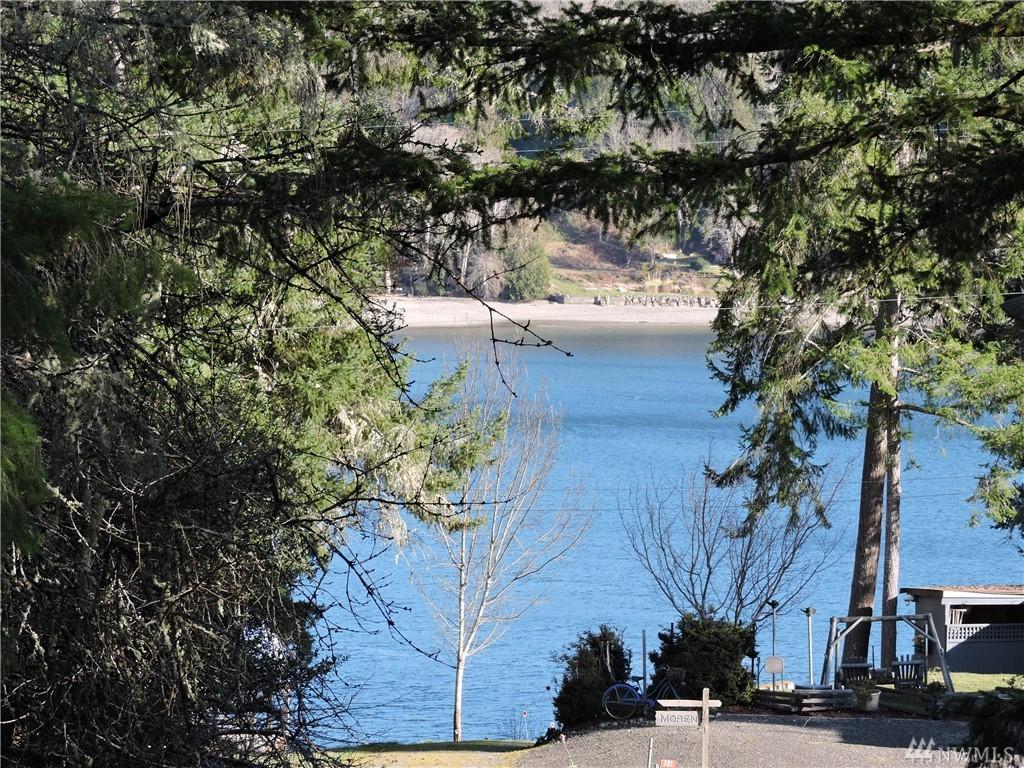 821 Madrona Blvd - Photo 1