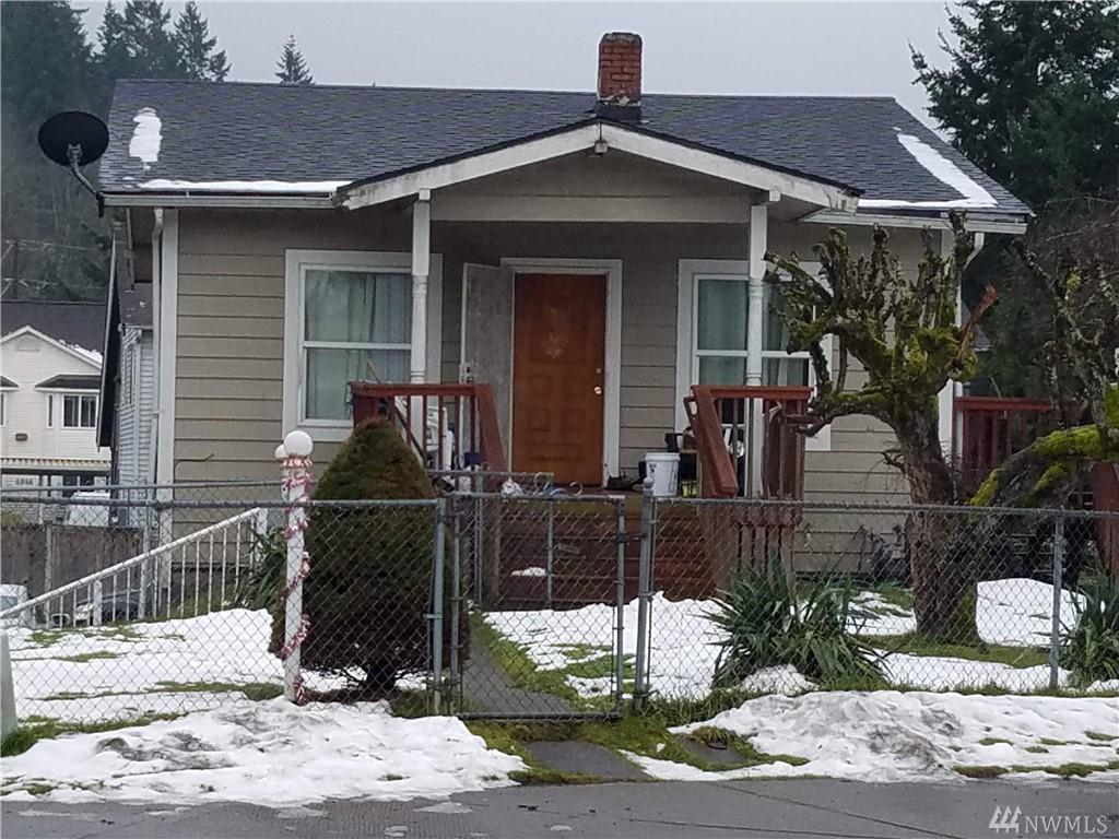 1002 37th St - Photo 1