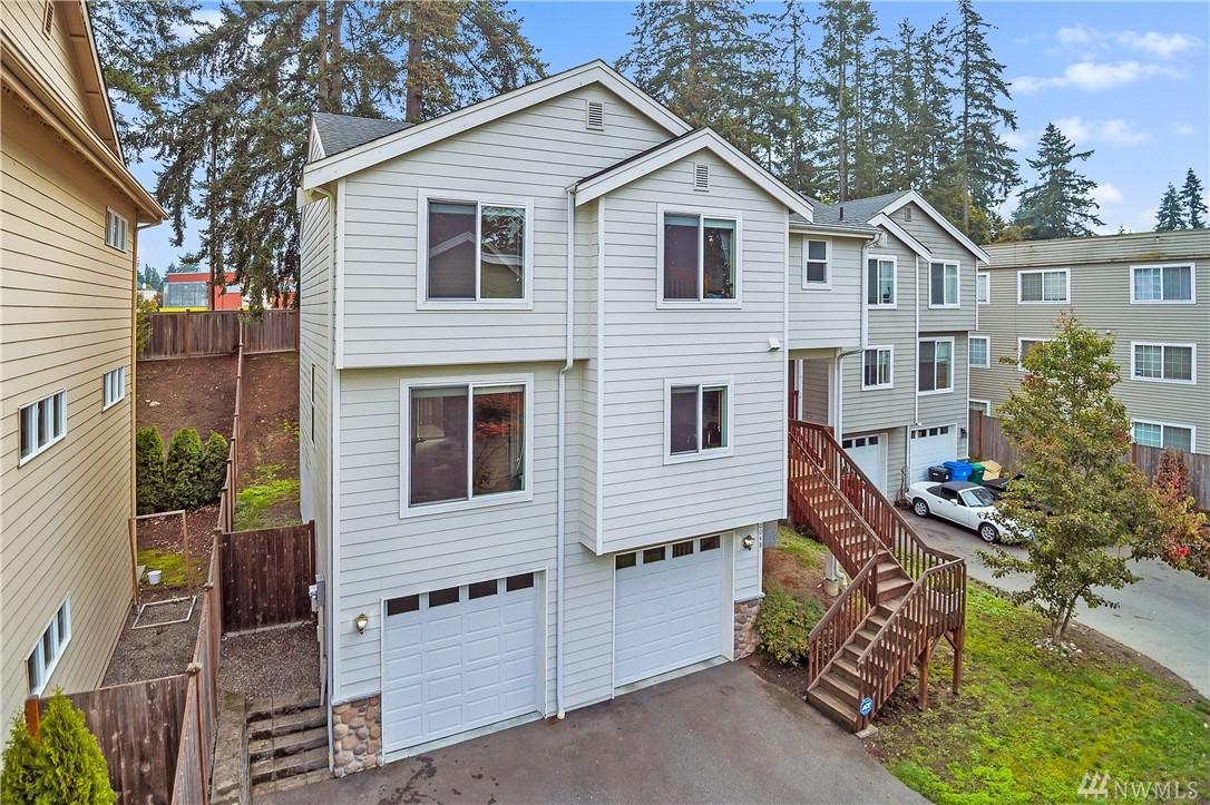 20048 15th Ave - Photo 1