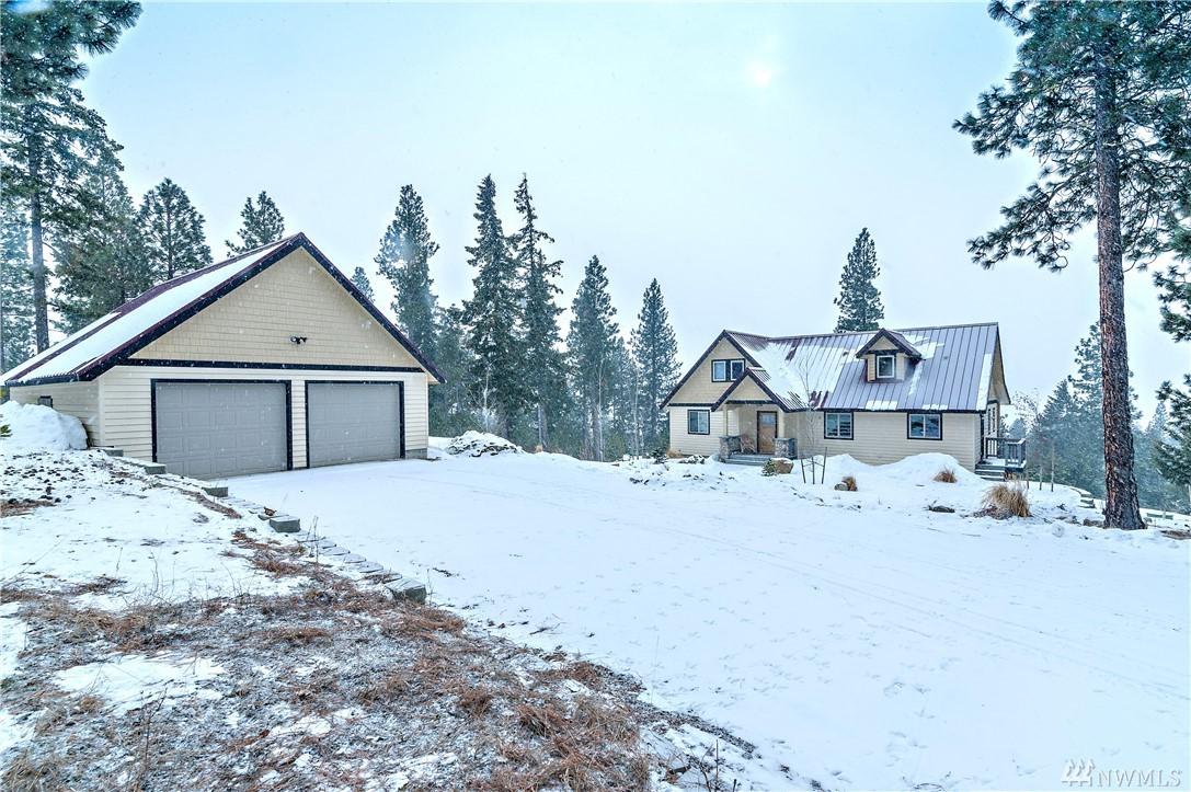 2090 Creekside Rd - Photo 1