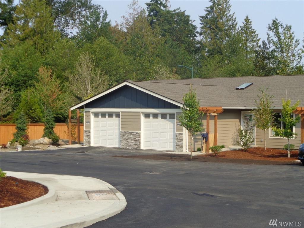 600 Highlands Pkwy - Photo 1