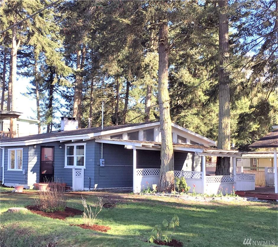 1973 Roosevelt Rd - Photo 1