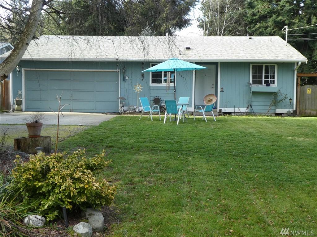 2952 Janet Ave - Photo 1