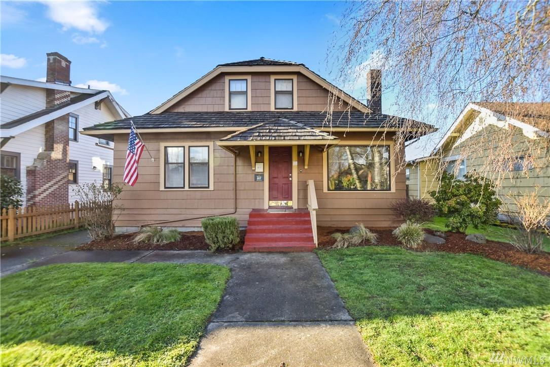 617 20th Ave - Photo 1