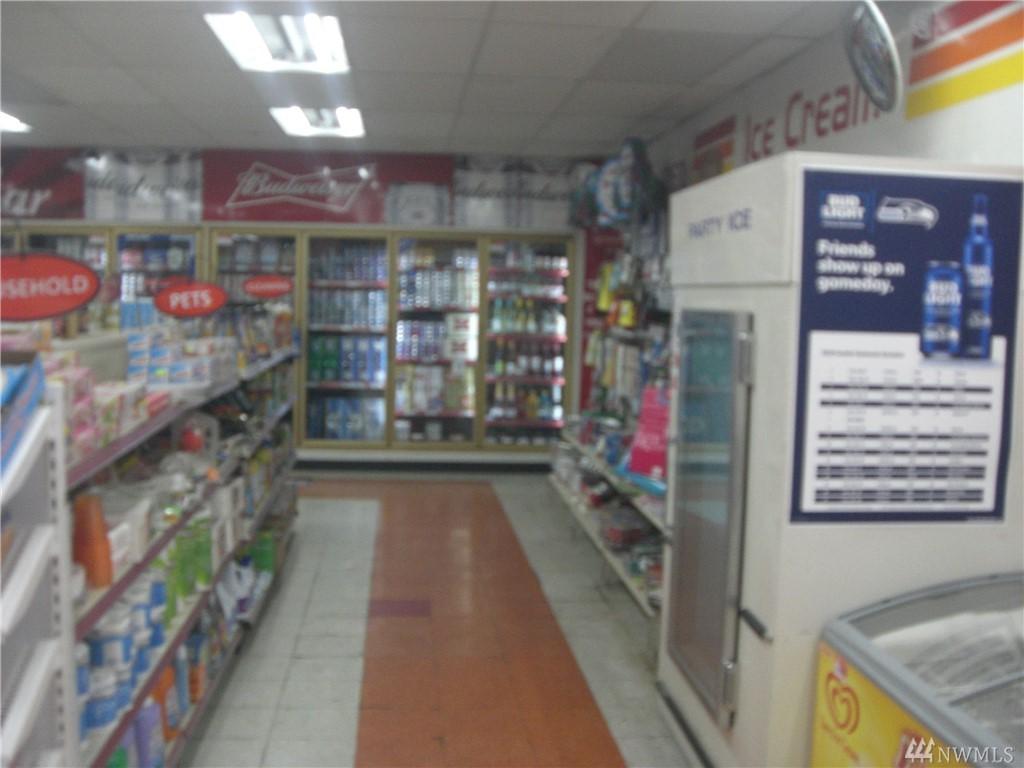 405 Central Ave - Photo 1