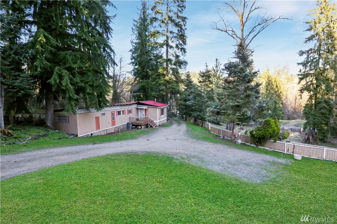 19729 Mountain View Rd - Photo 1
