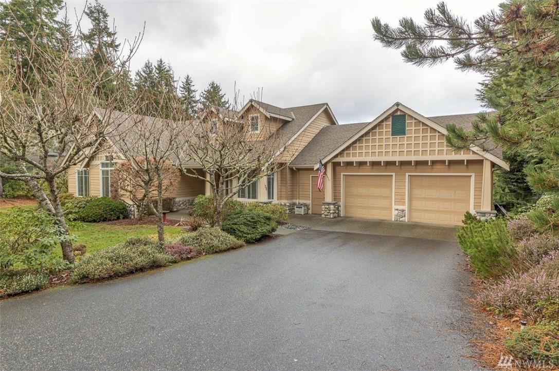 102 Edgewood Dr - Photo 1