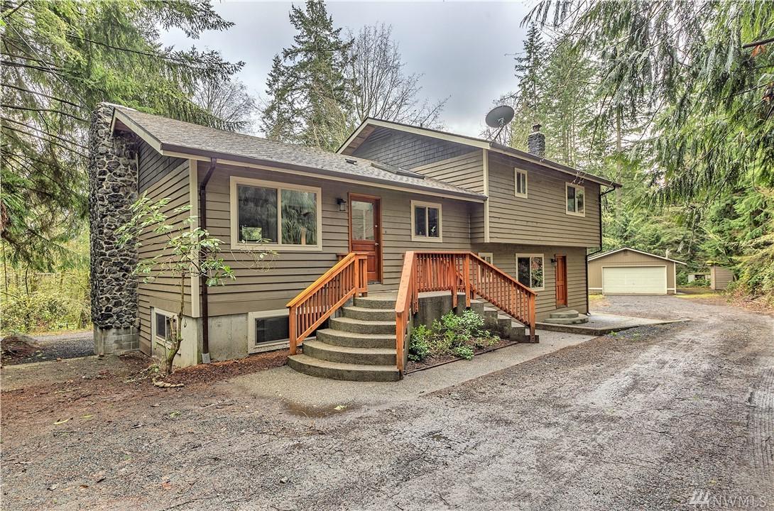 5977 Lynwood Center Rd - Photo 1