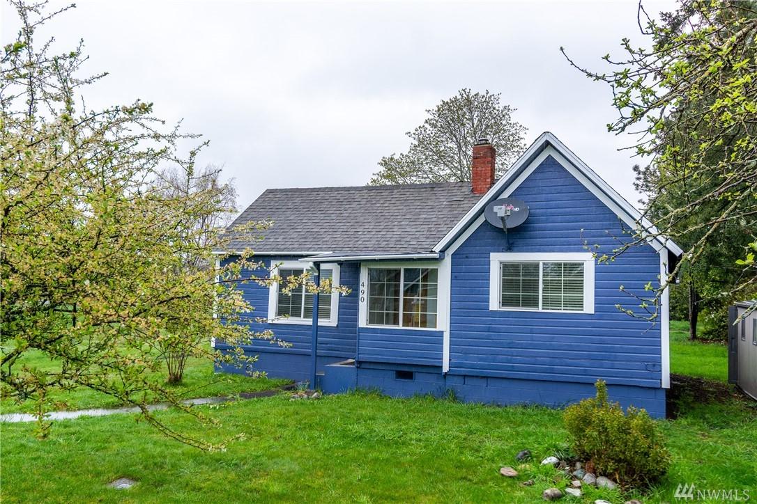 490 D St - Photo 1