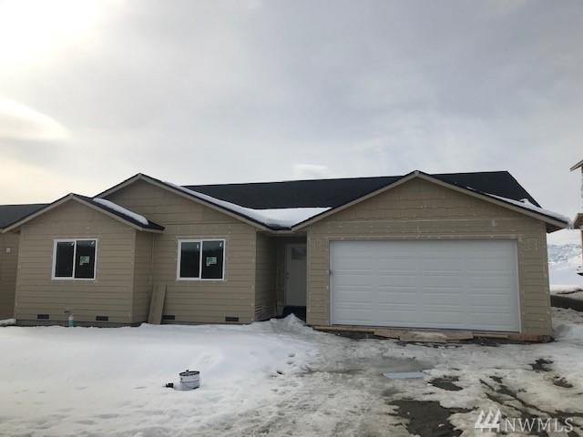 138 Nevada Ave - Photo 1