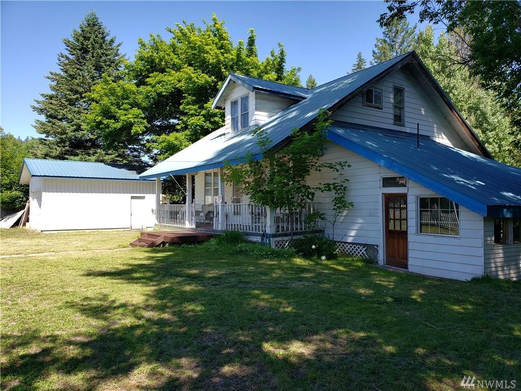 208 1st Ave - Photo 1