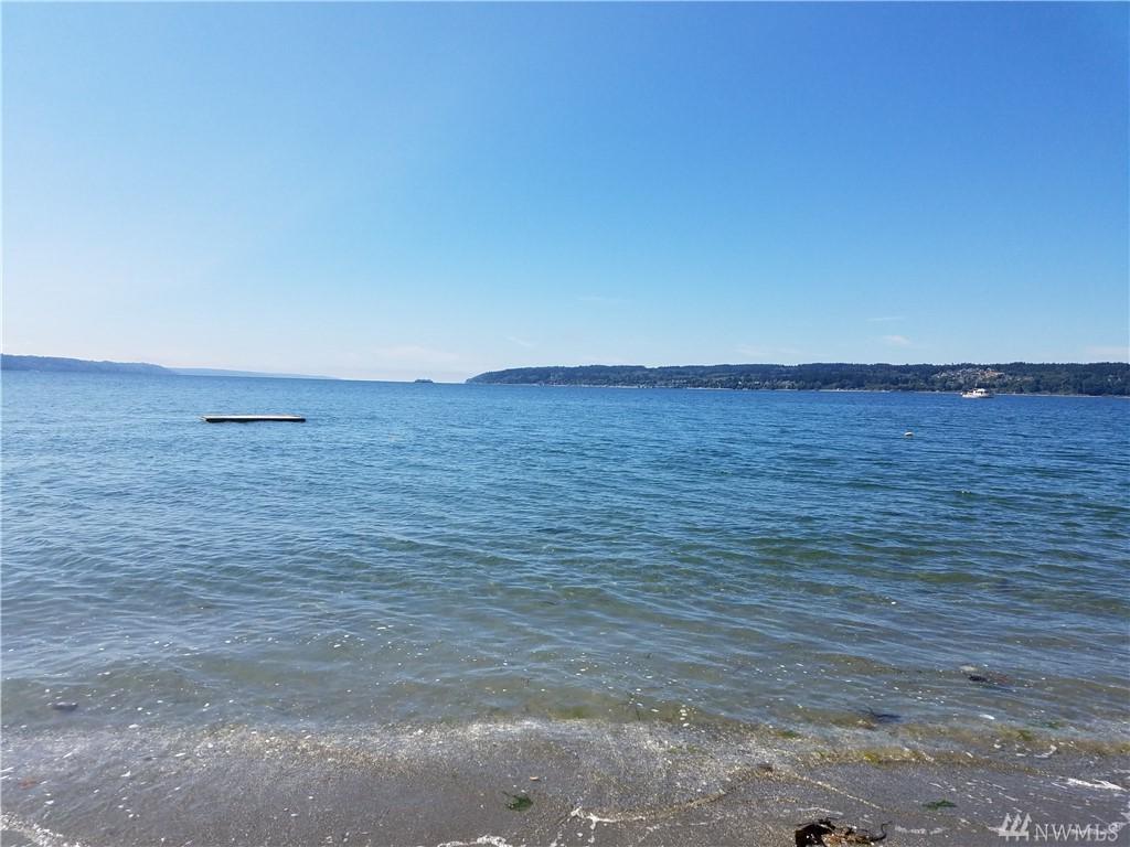 20 F Saratoga Dr - Photo 1