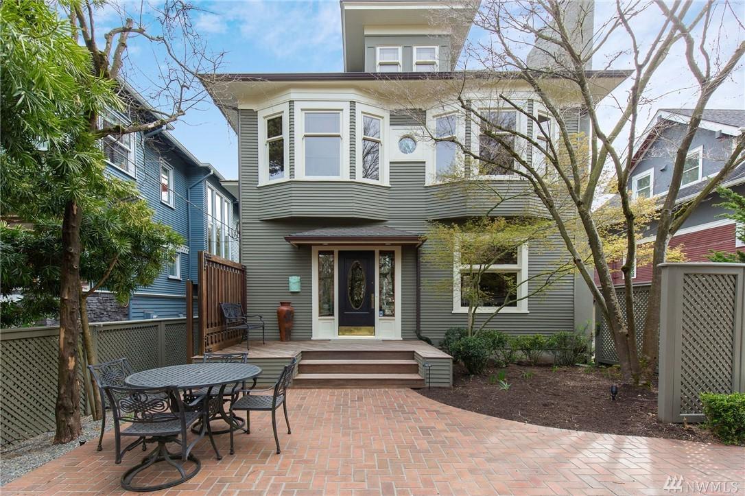 1524 17th Ave - Photo 1