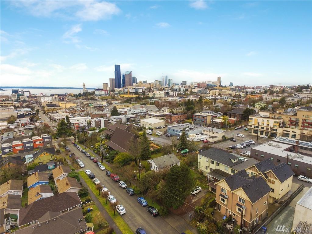1646 King St - Photo 1