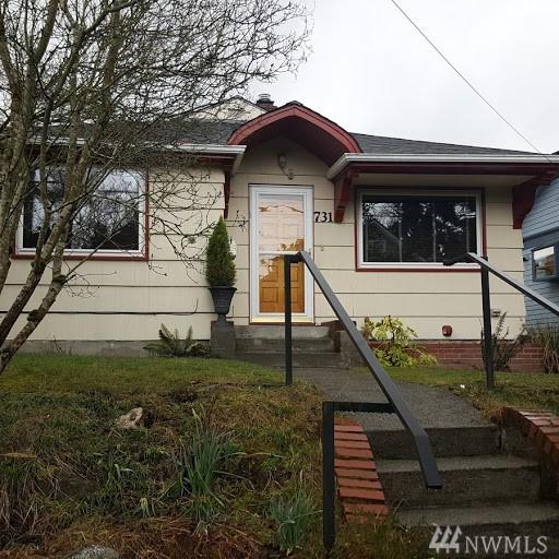 731 70th St - Photo 1